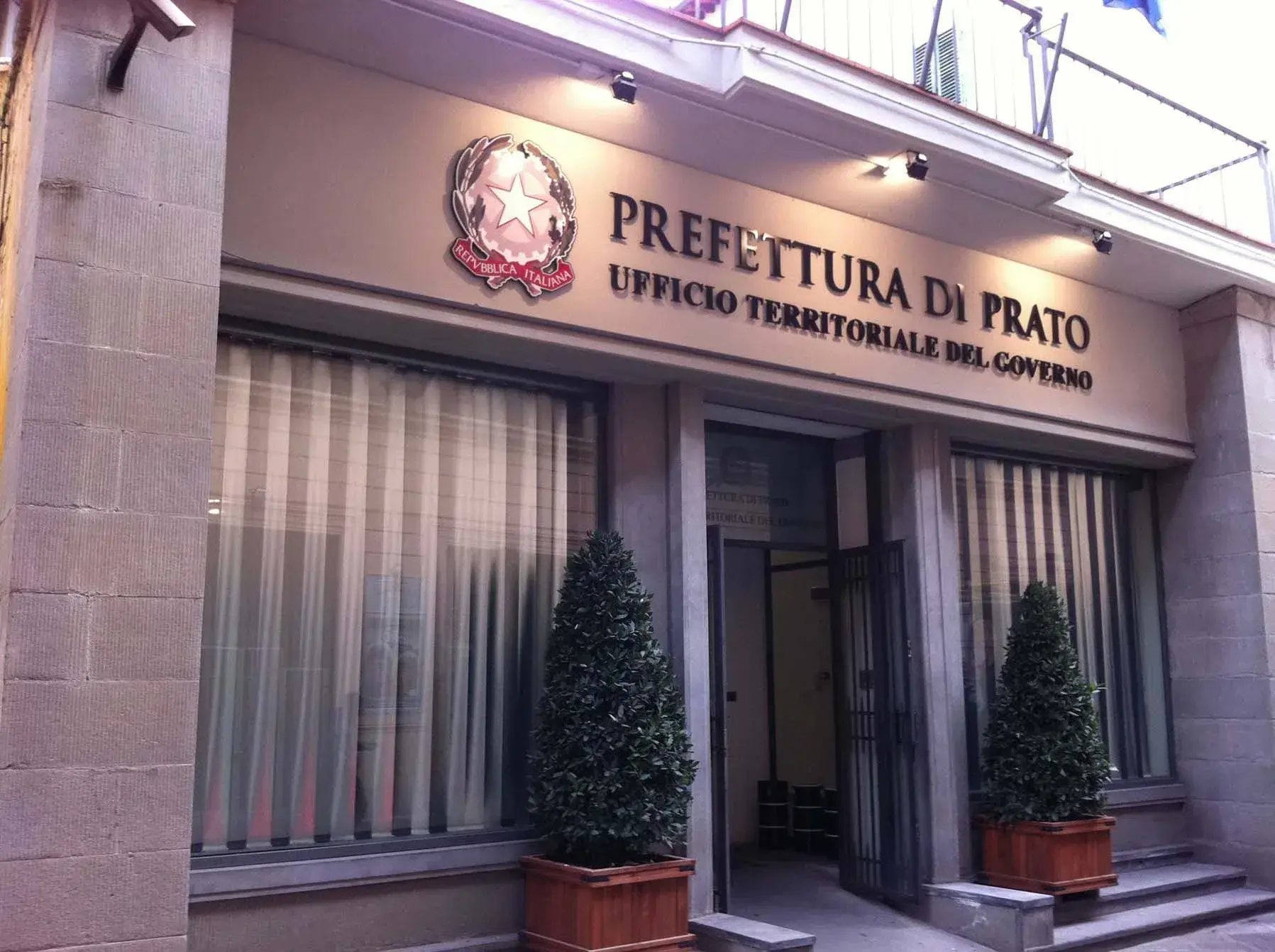 Insegne e cartellonistica